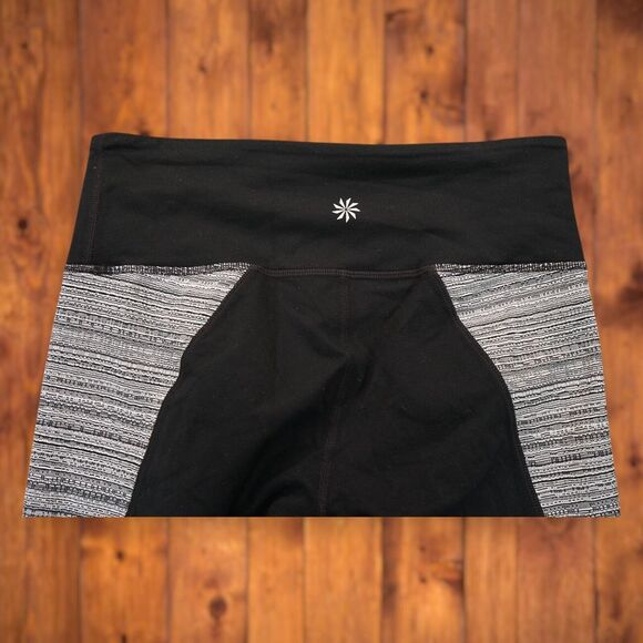 Athleta Women's Leggings Small Colorblock Black White‎ Gray Athletic Pants - Picture 4 of 5